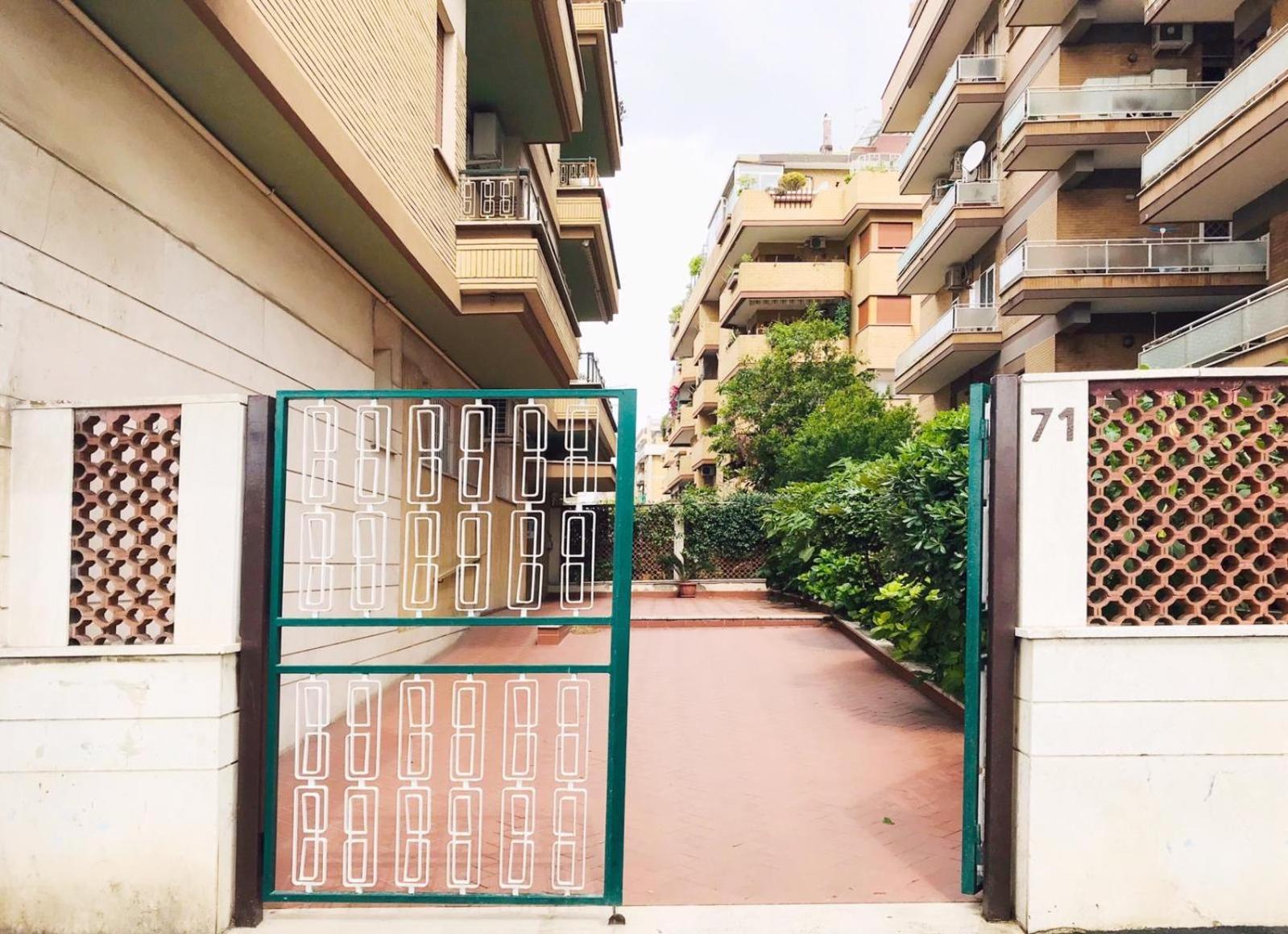 appartamento per mare o centro storico di Roma Lido di Ostia Esterno foto